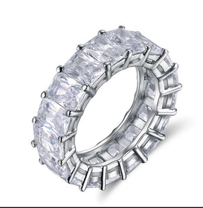 Deluxe Princess Cut Eternity Stacking Ring - Clear